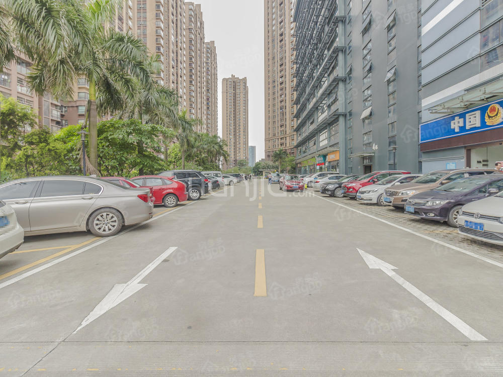 鸿晖都市产业新城小区图片