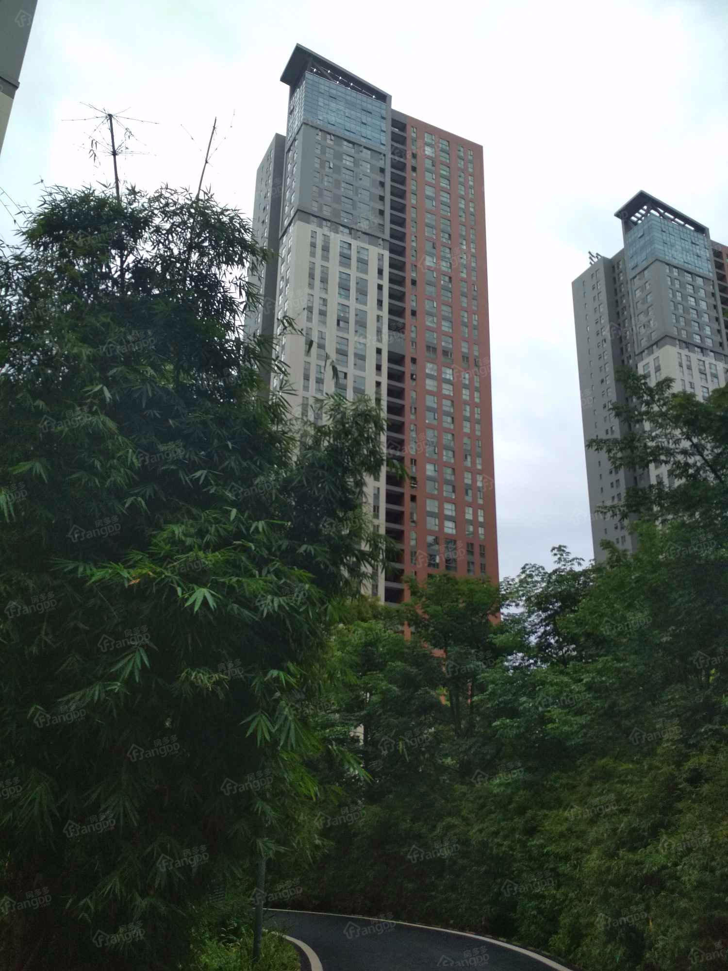 七彩俊园小区图片
