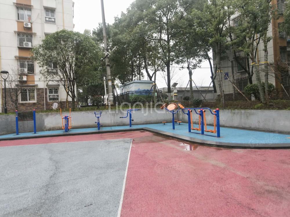 人造板厂宿舍小区图片