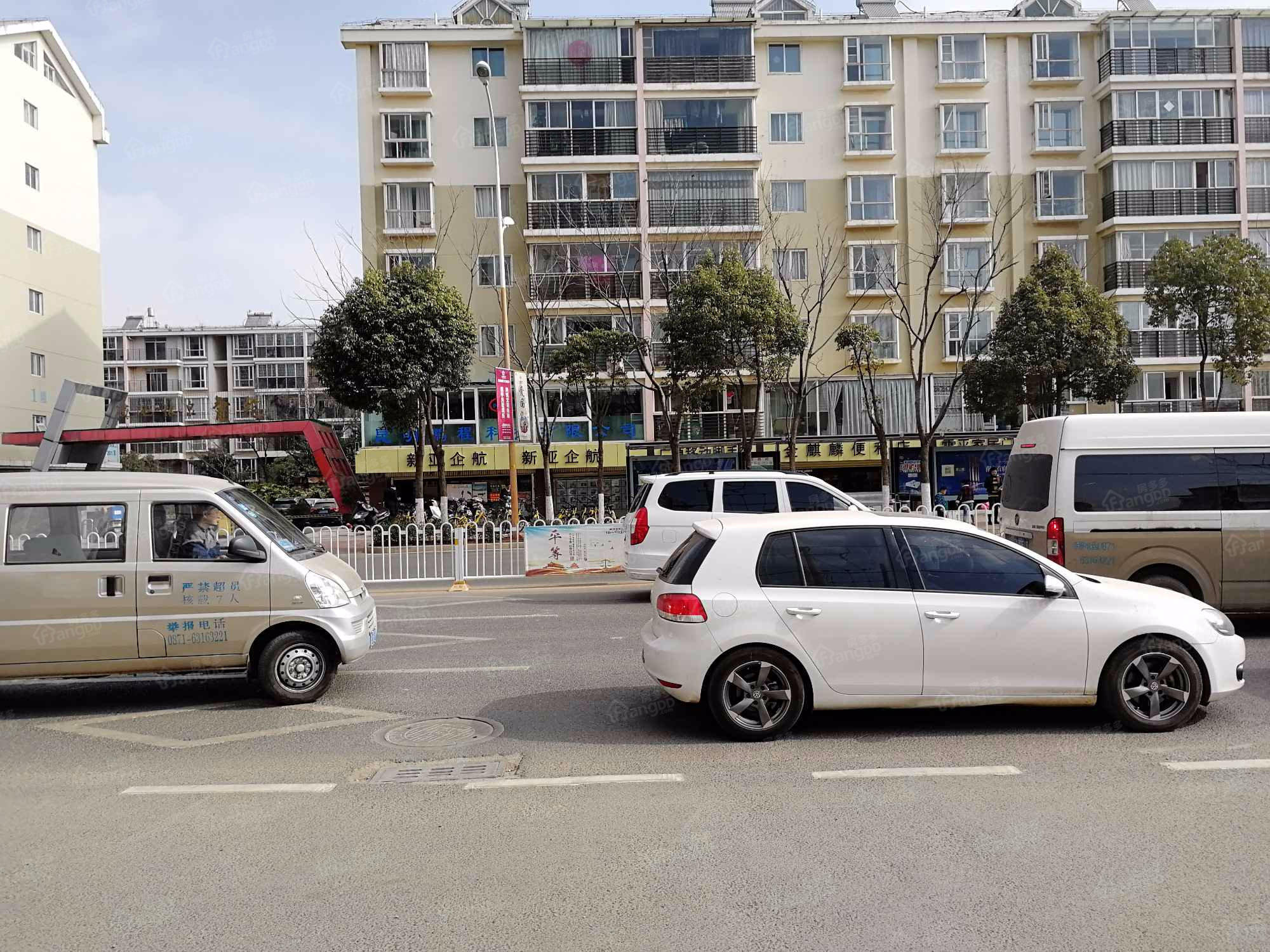 汇郦境园小区图片