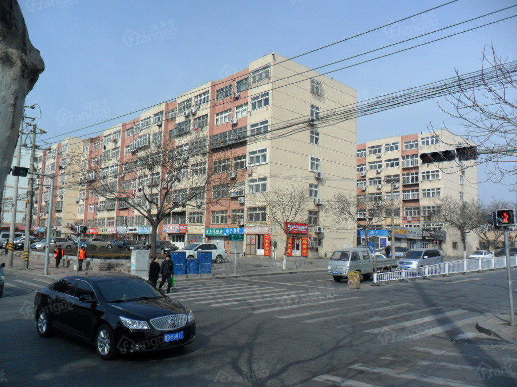 君峰路图片