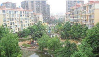青青小镇小区图片