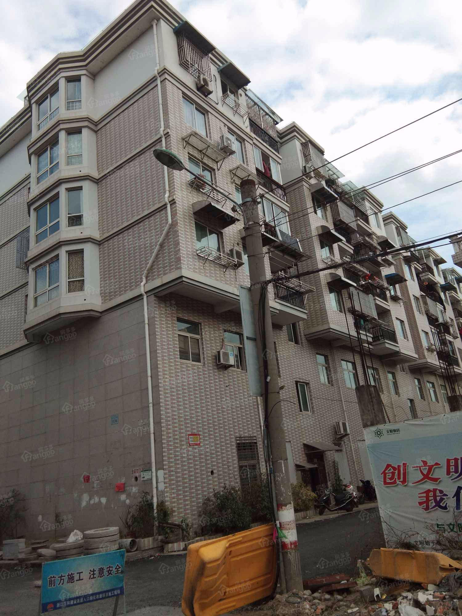 华艺舒苑小区图片