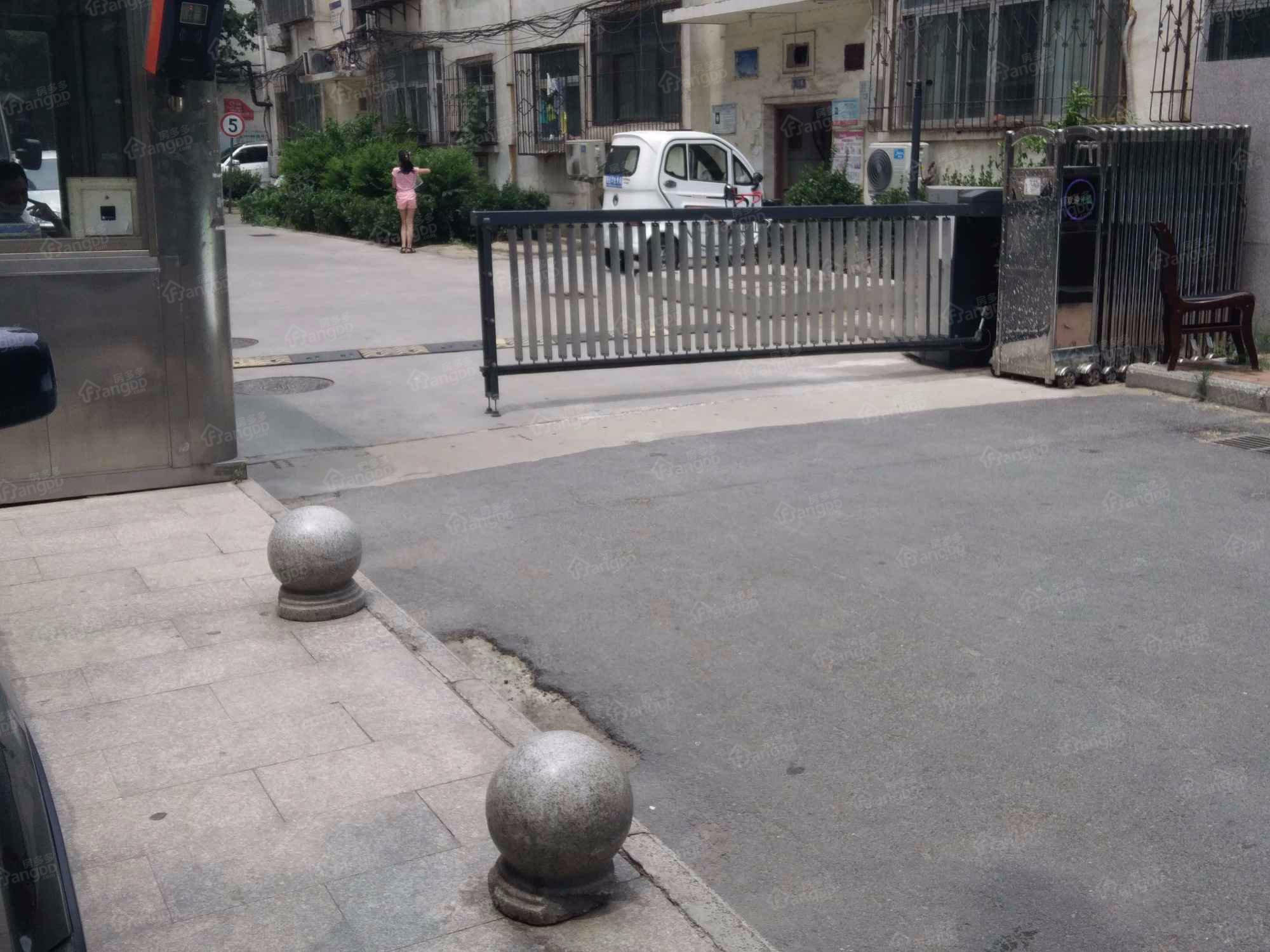 经七路省文联家属院小区图片