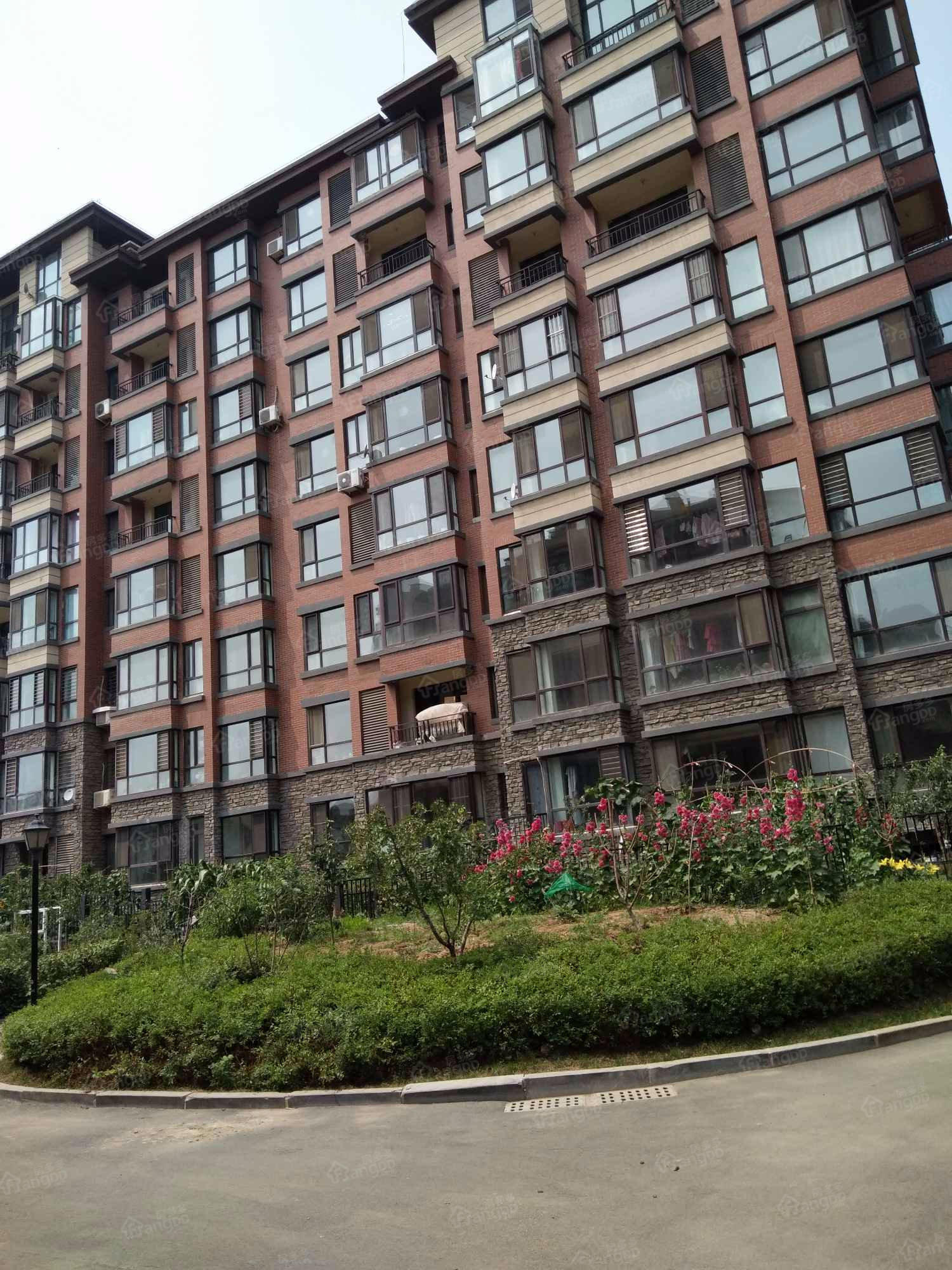 人杰水岸三期小区图片