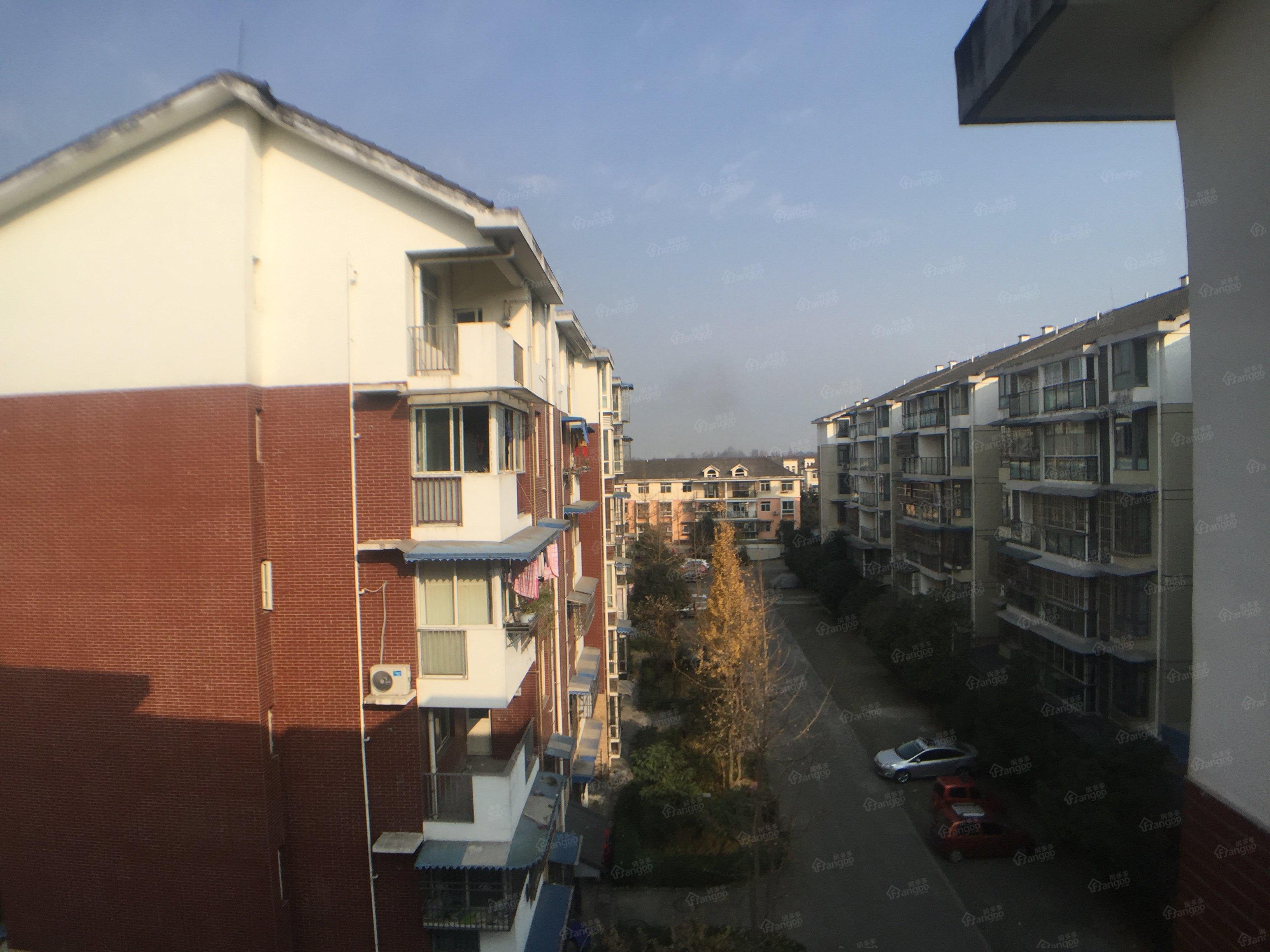 山水田园小区图片