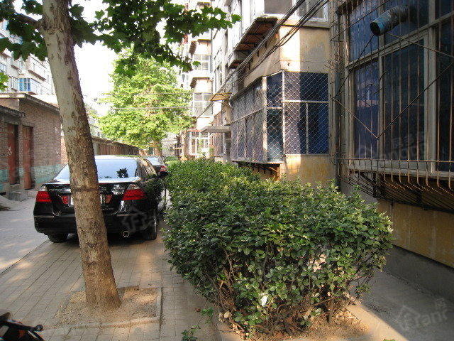 谊联街20号住宅小区图片