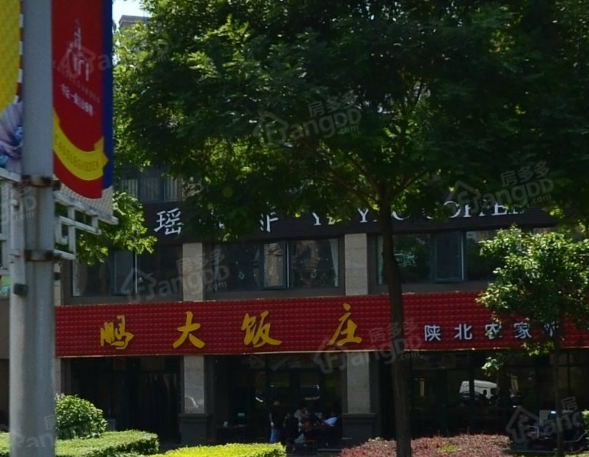 华旗东郡小区图片