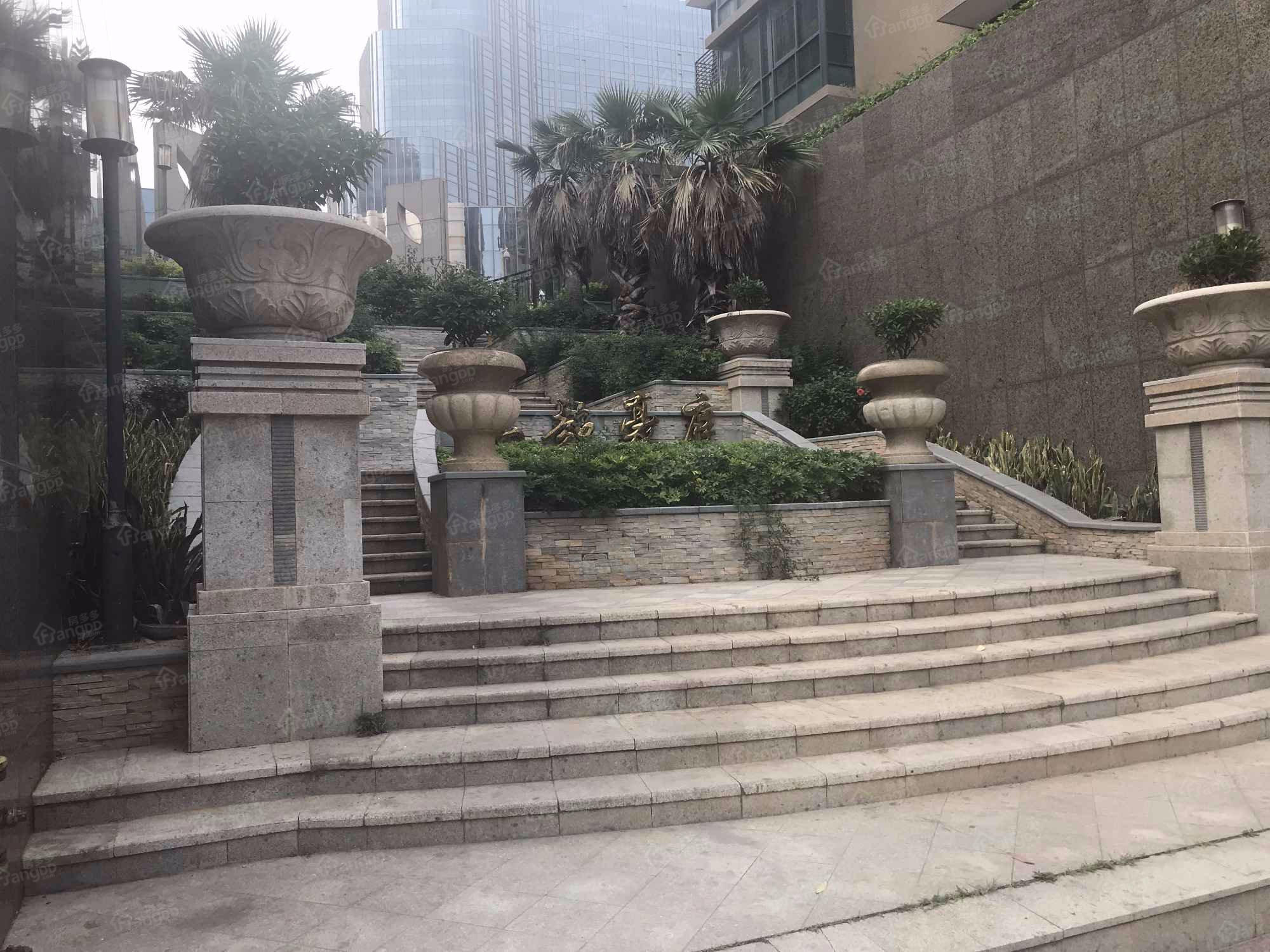 弘超豪庭小区图片