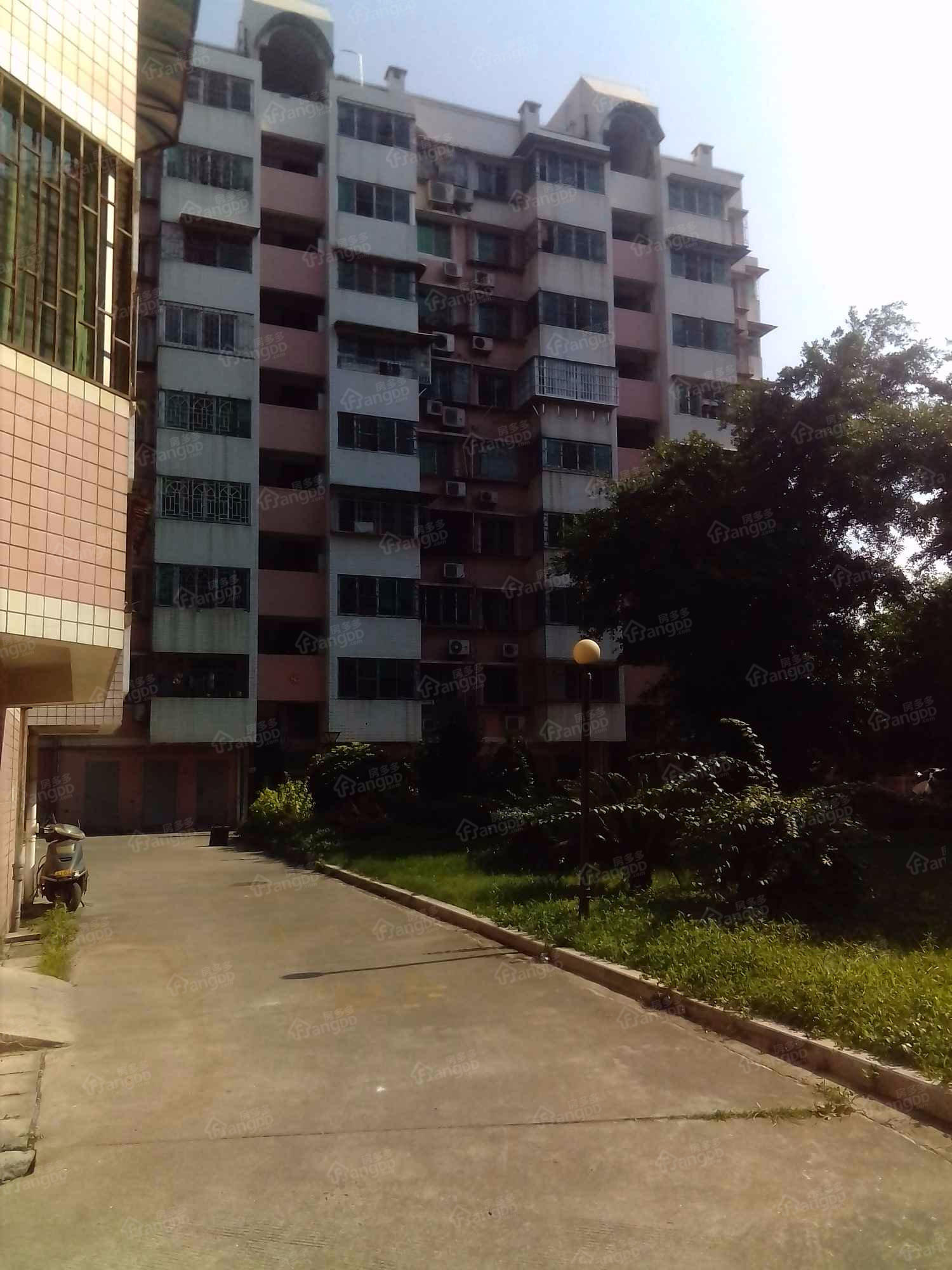 鸿城小区2期小区图片