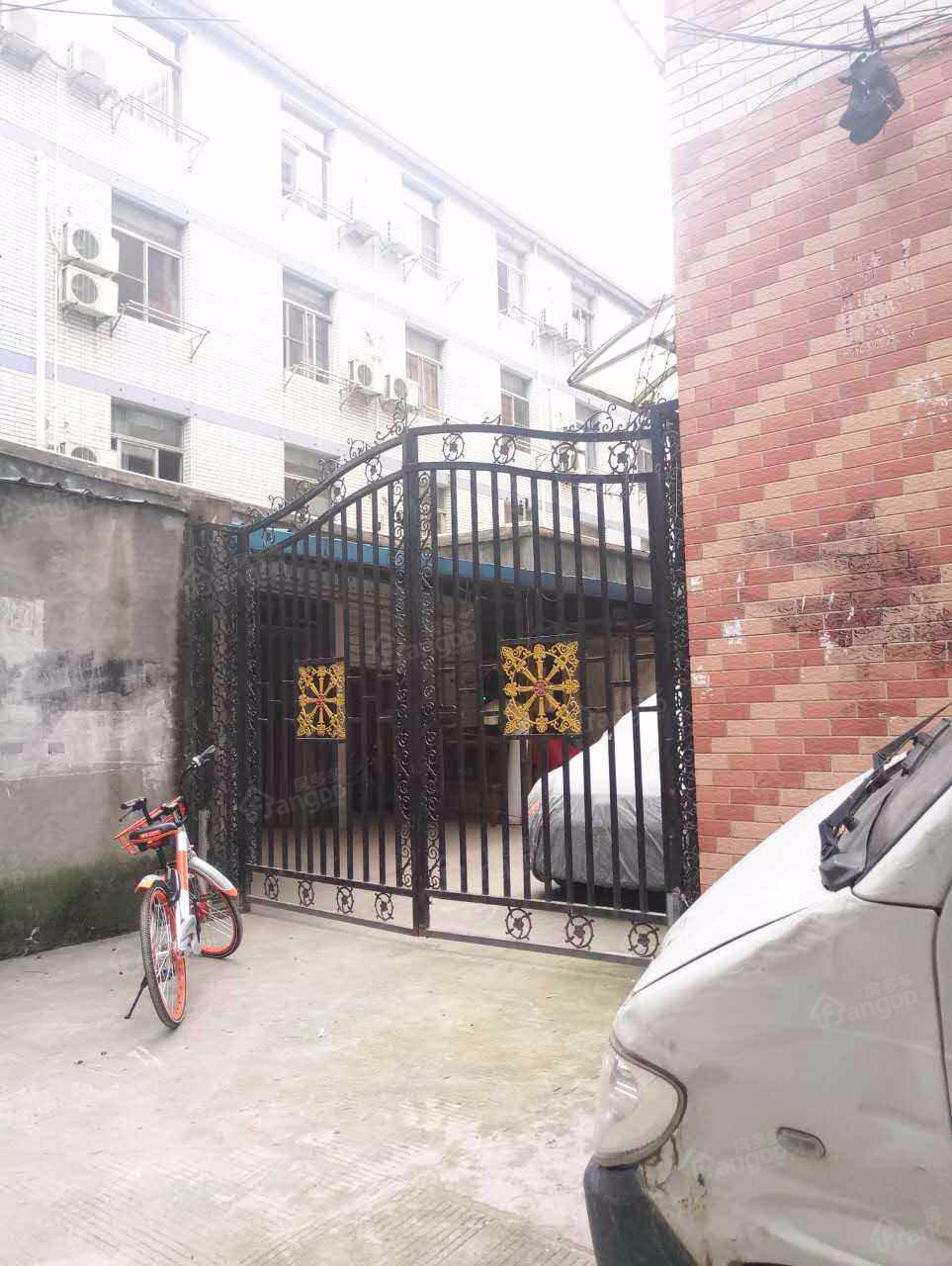洪腾新村小区图片