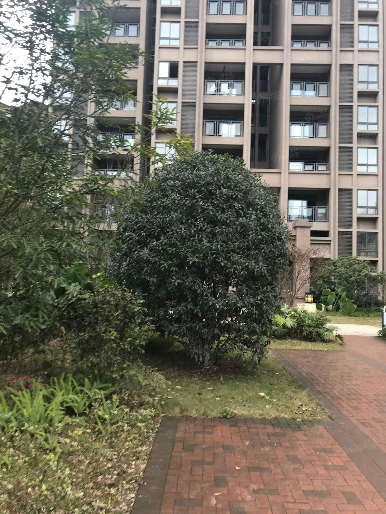 华福郡小区图片