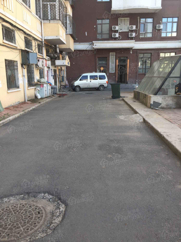 邮政街57号院小区图片