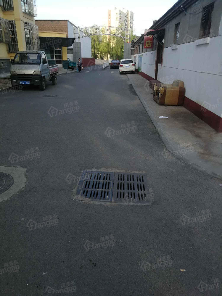 滨河家园小区图片
