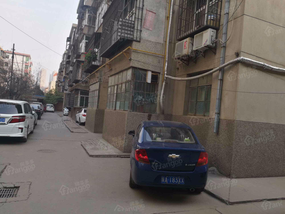 长安区粮食局家属院小区图片