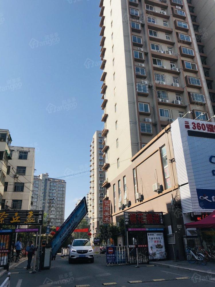 蓝钻国际小区图片