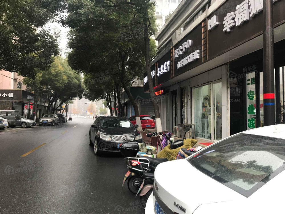 千禧花园小区图片