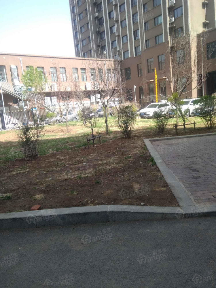 怡景家园小区图片