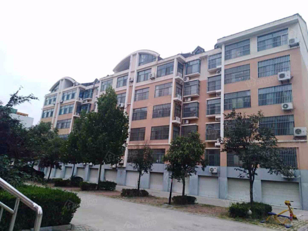 潍城教委宿舍小区图片