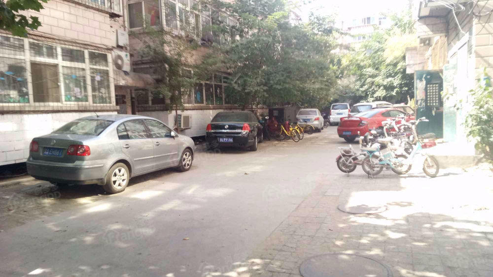 宏开名居小区图片