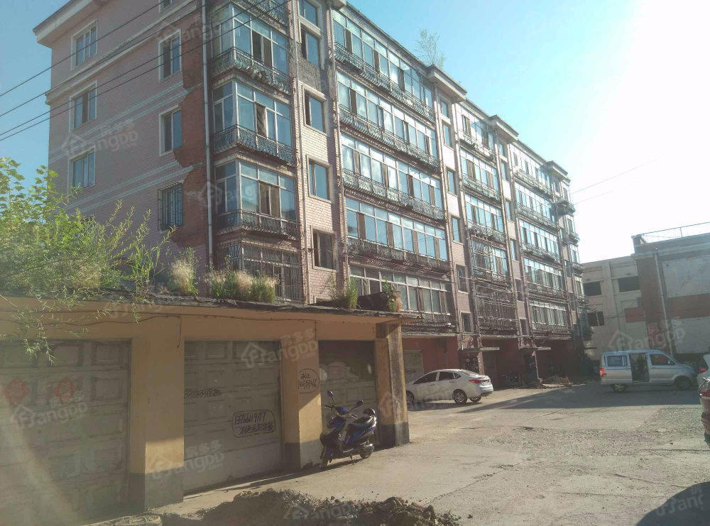 华大小区小区图片