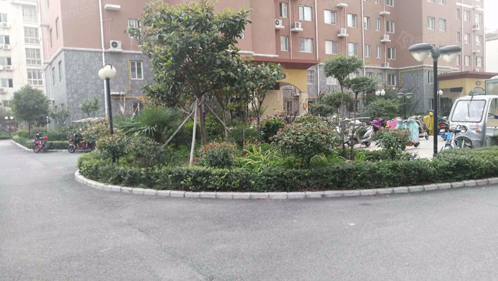 明康苑小区图片