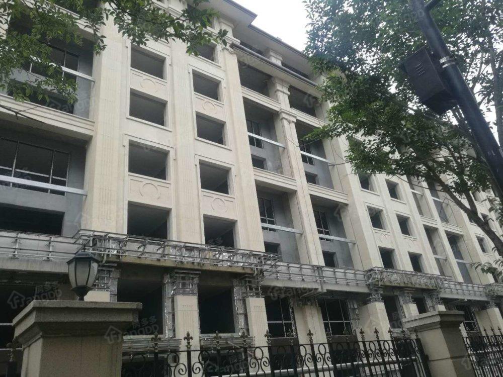 龙湖上第小区图片