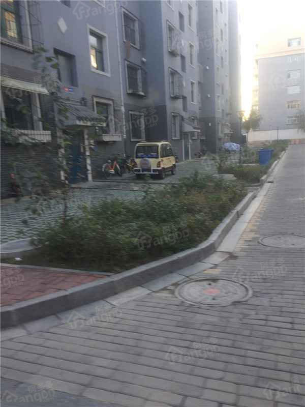万柳公寓F区小区图片