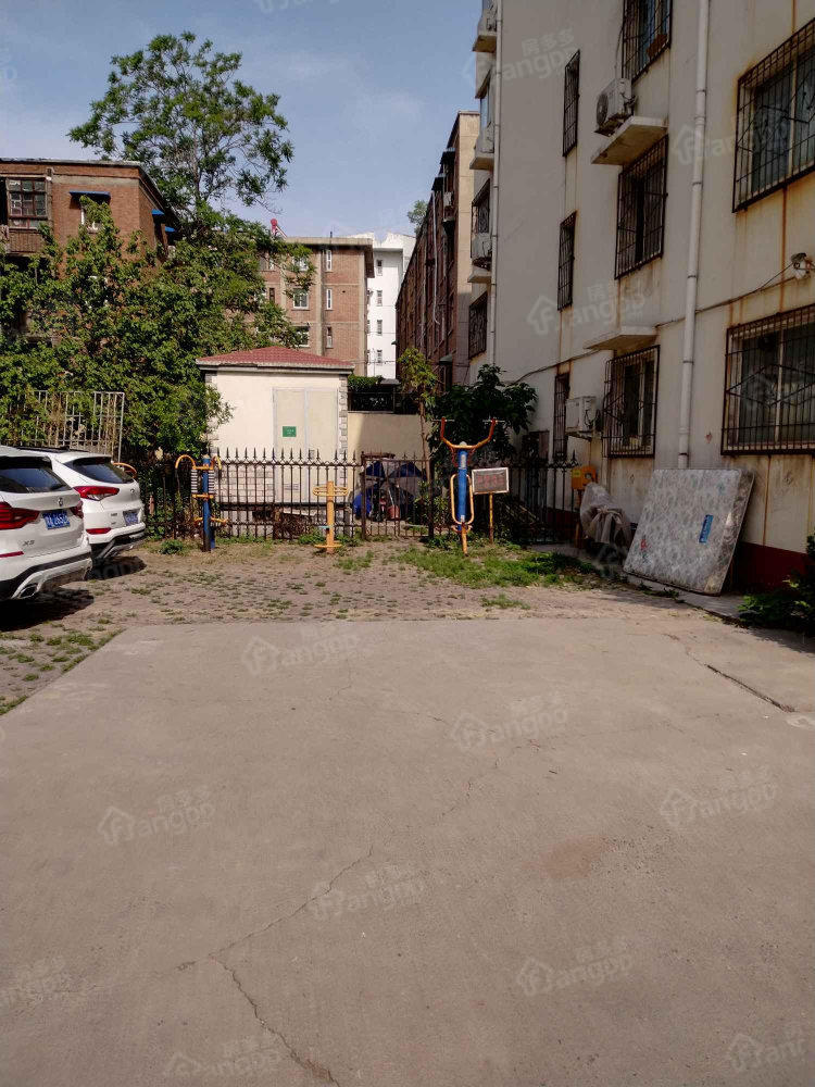 广厦名苑小区图片