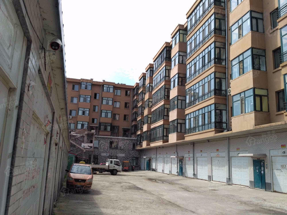 龙御祥府小区图片