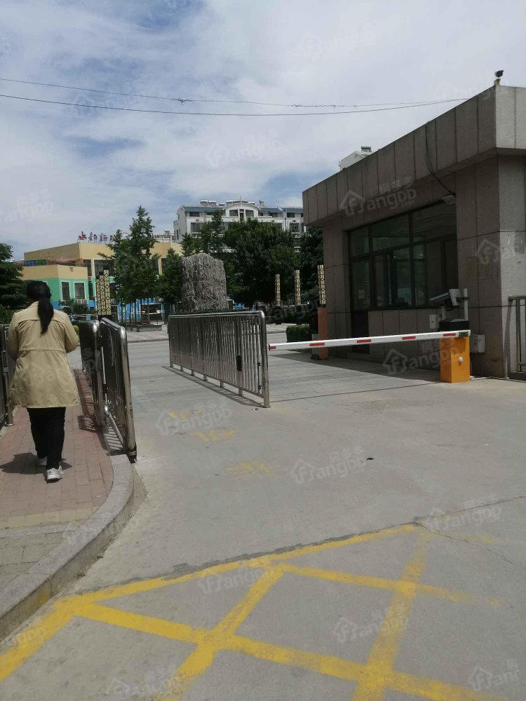 民生水韵新城小区图片