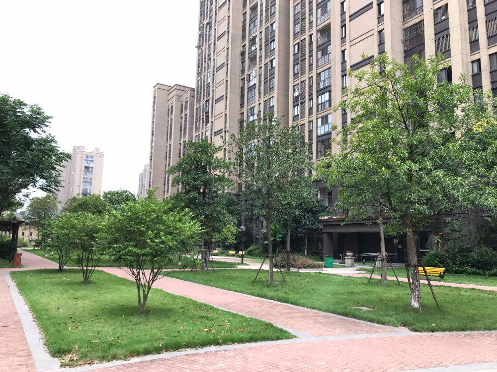 绿地中央花园小区图片