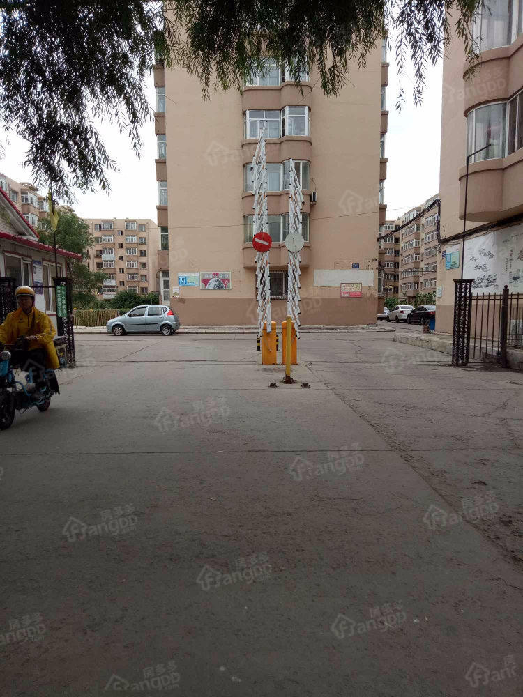 兴建小区和平家园小区图片
