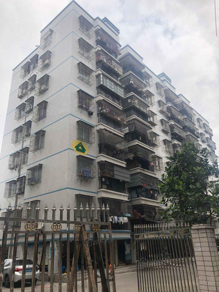 安居大厦小区图片