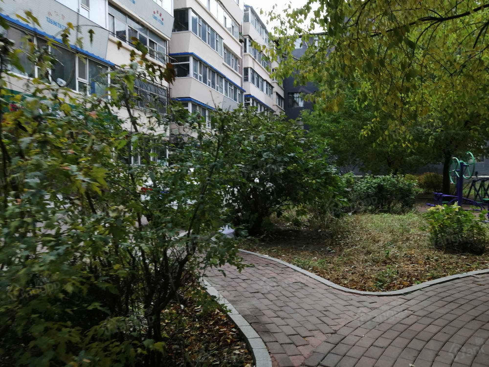 卫星花园西区小区图片