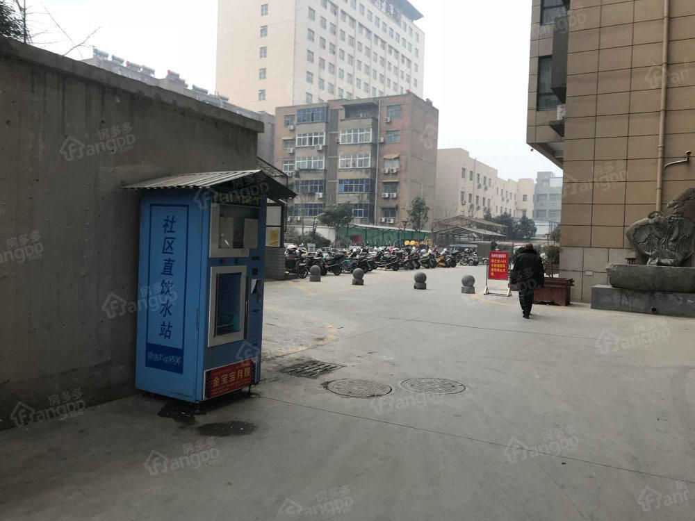 和顺广场小区图片