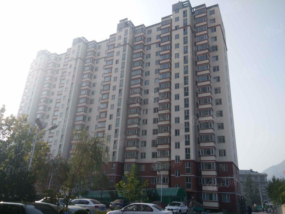 花园里小区图片