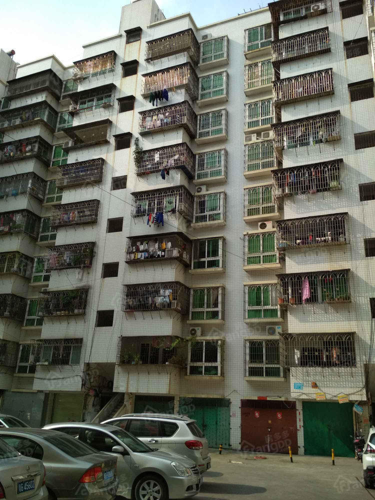 福宇花苑小区图片