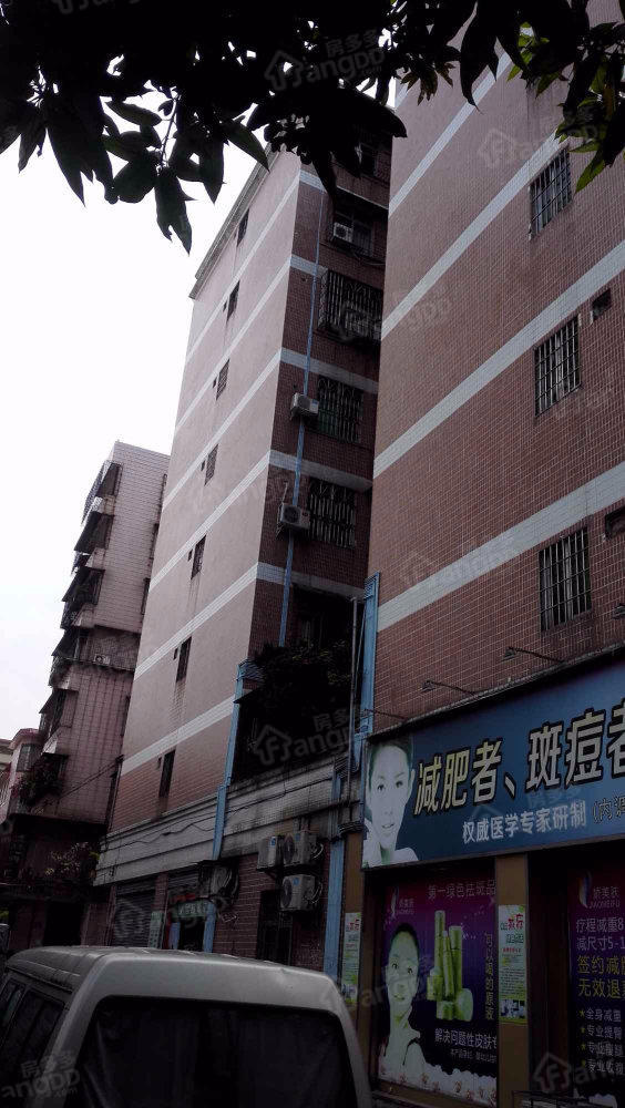 鸿华楼小区图片