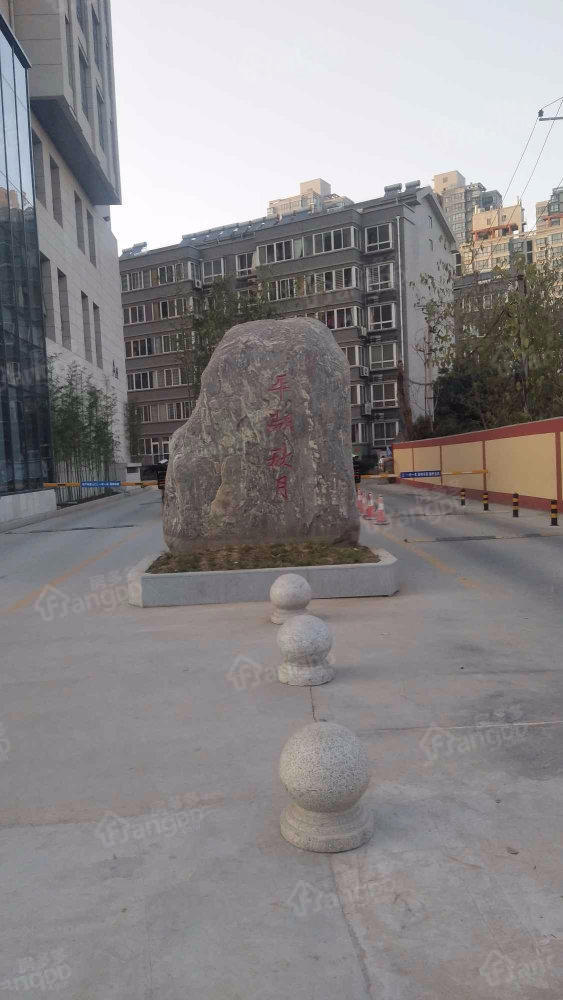 平湖秋月小区图片