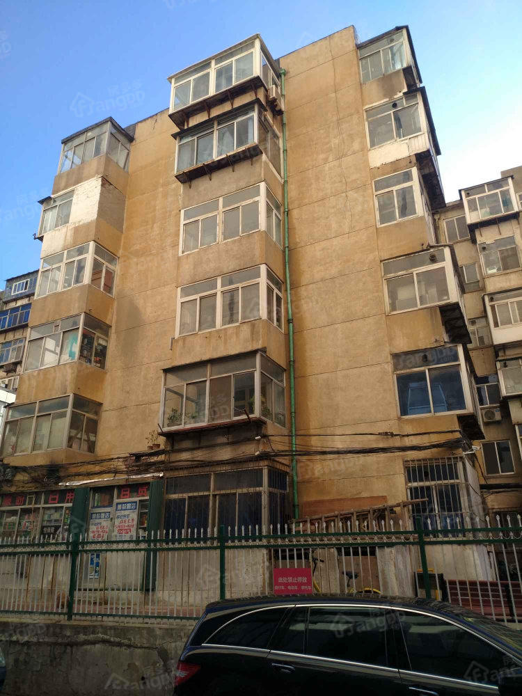 明春巷小区图片