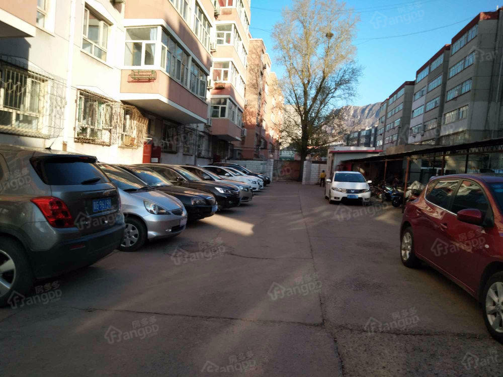 公安局住宅楼小区图片