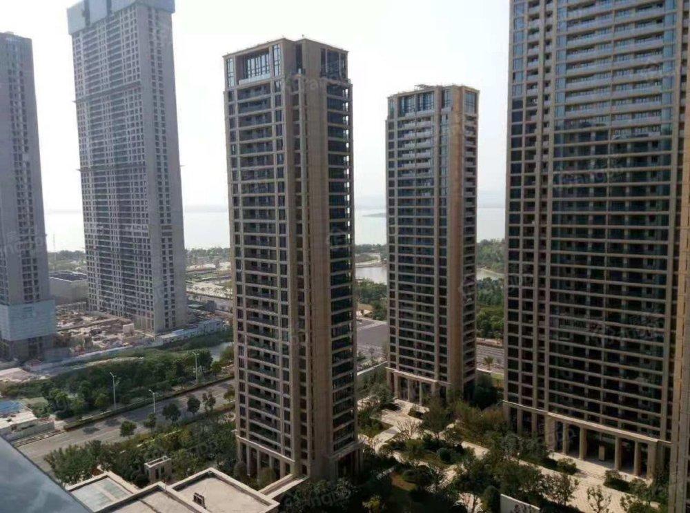 中海富仕居小区图片