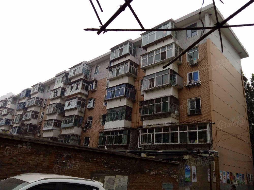 和平路建行宿舍小区图片