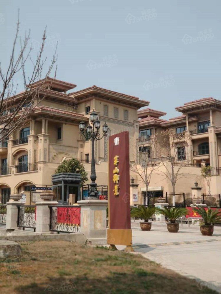 半山御景小区图片