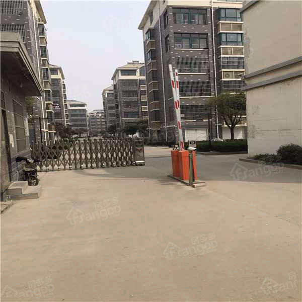 卧龙小区图片