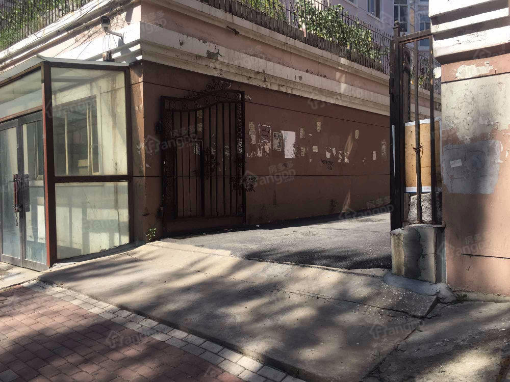 哈客小区小区图片