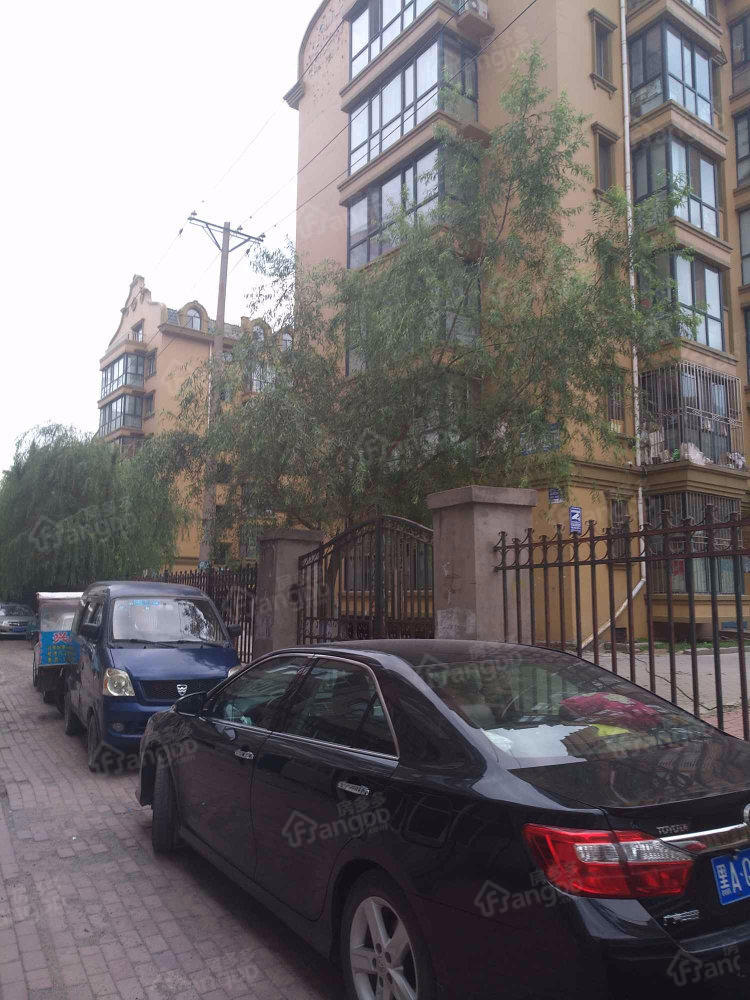 教师进修楼小区图片