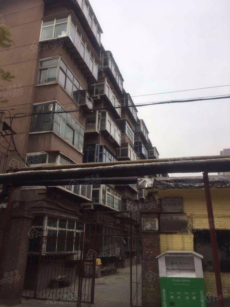 幼专宿舍小区图片