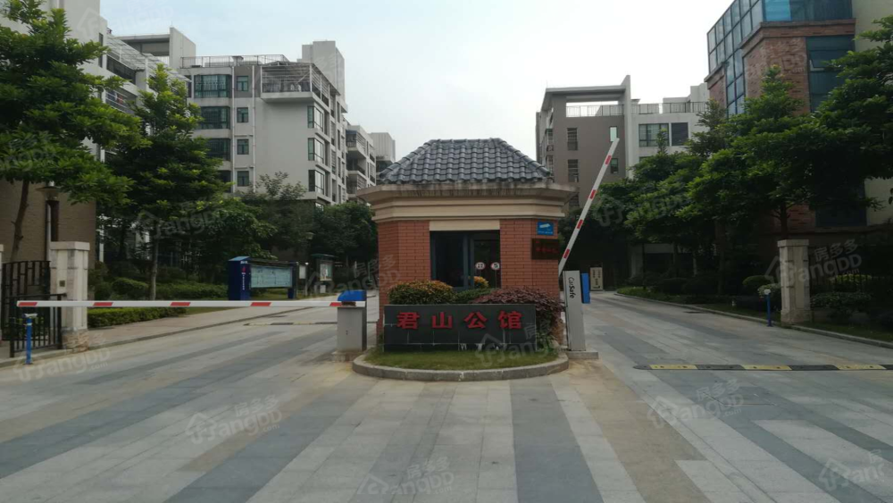君山公馆小区图片